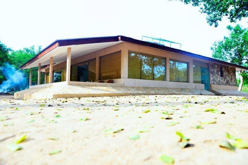 Crocodile Park Bungalow Kataragama Dış mekan fotoğraf
