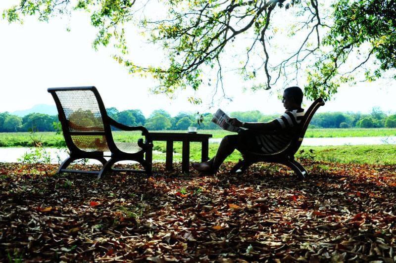 Crocodile Park Bungalow Kataragama Dış mekan fotoğraf